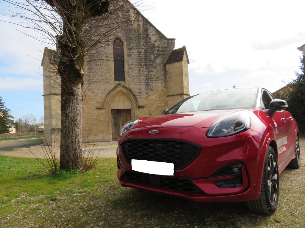 Calandre sportive Ford Puma.