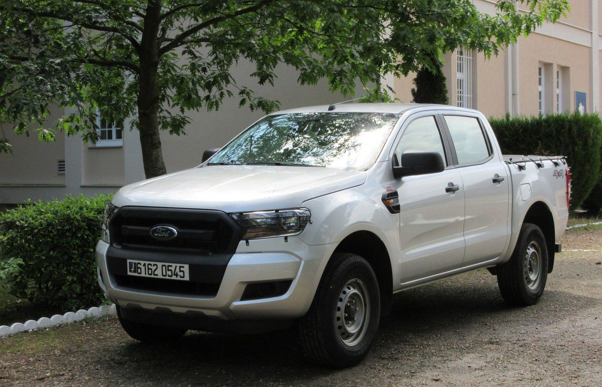 Découverte : Dacia Duster militaire – Essais Autos