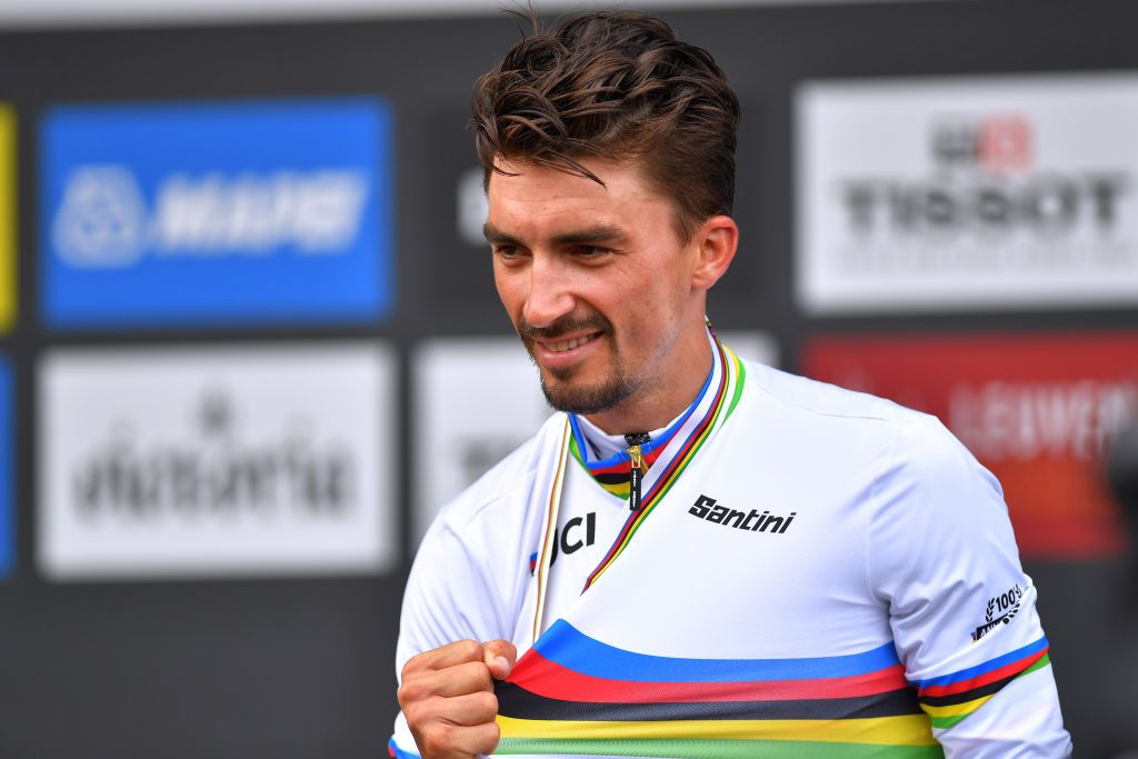 Julian Alaphilippe : sa passion pour les belles&nbsp;voitures