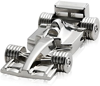 Clé USB en argent d'une capacité de 8GO.