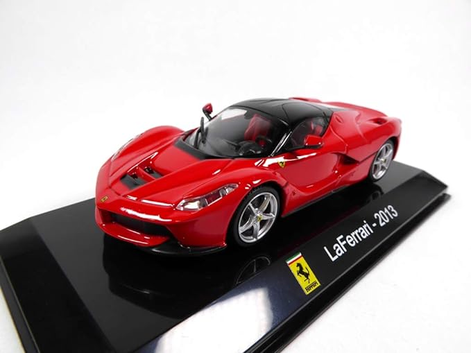 Miniature Ferrari LaFerrari rouge sur son support