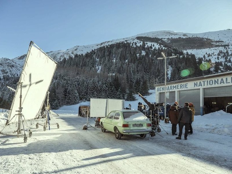 Quelle est cette mystérieuse voiture dans la série Anthracite&nbsp;?