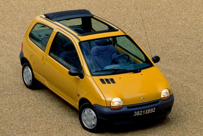 Renault Twingo 1 découvrable jaune.