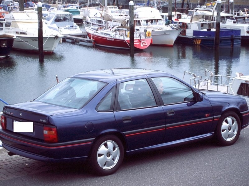 Opel Vectra GT : allemande&nbsp;débridée