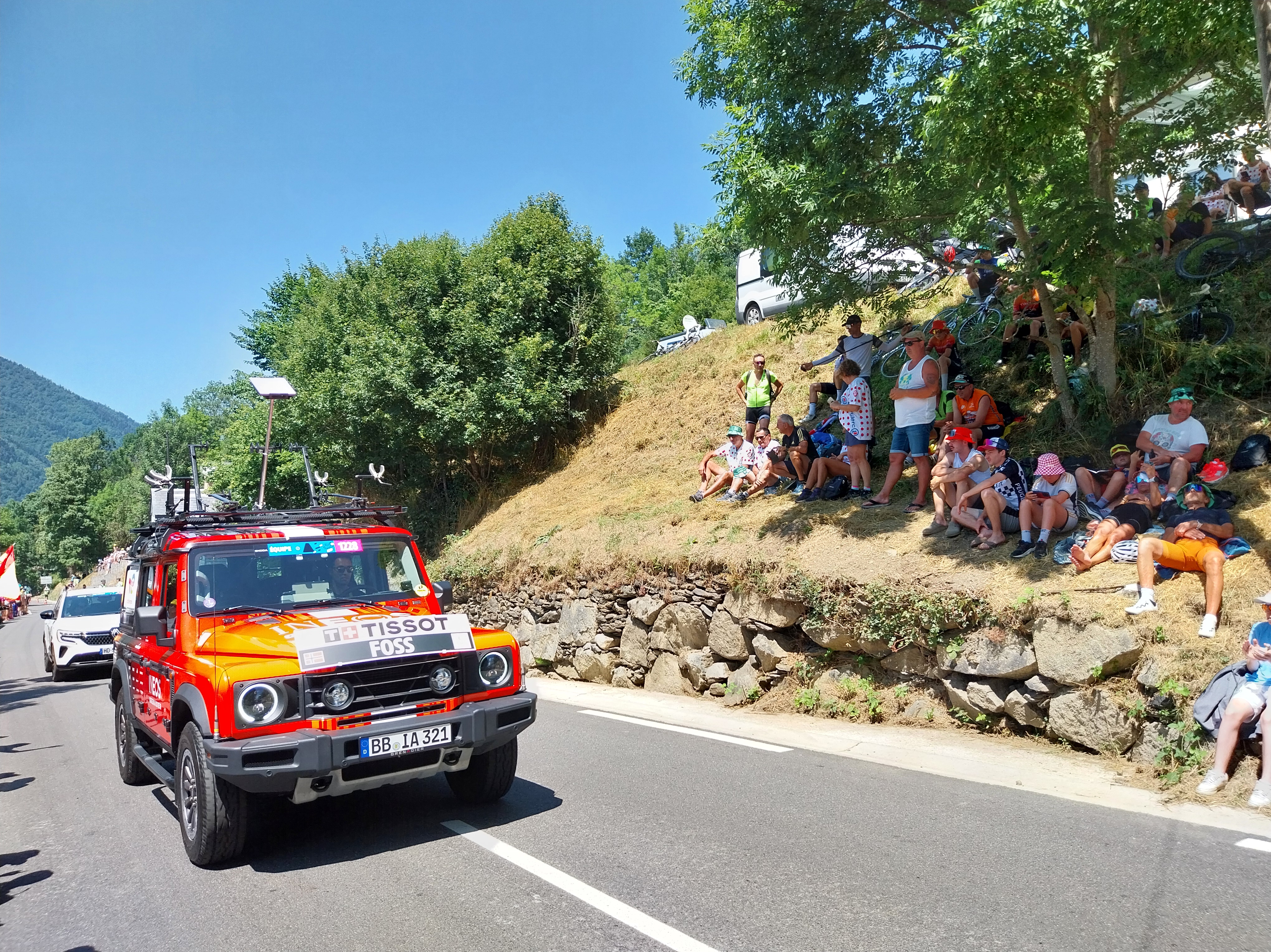 Les voitures des équipes du Tour de&nbsp;France
