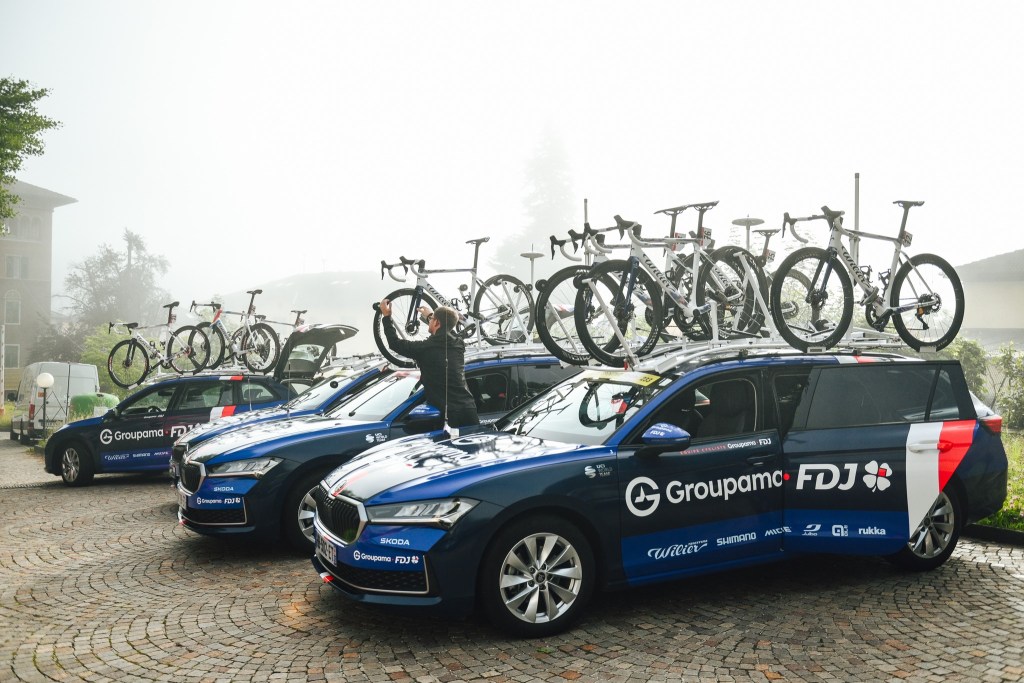 Trois Skoda équipe Groupama FDJ Tour de France.