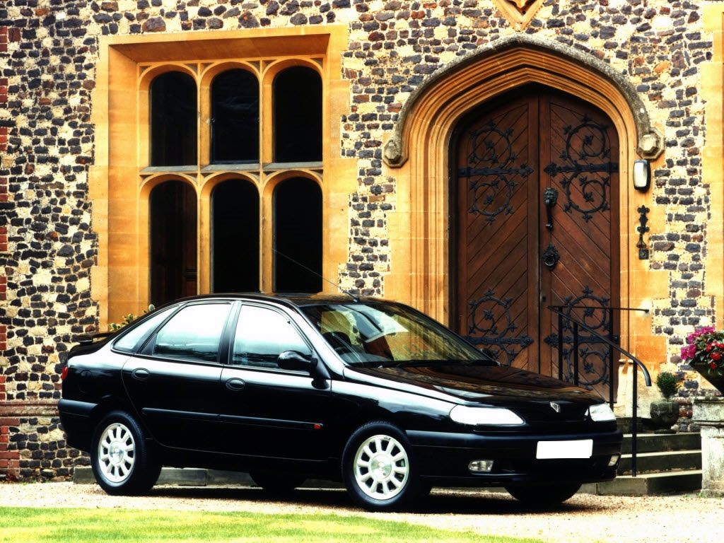 Renault Laguna V6 Baccara : le confort mais pas le&nbsp;sport